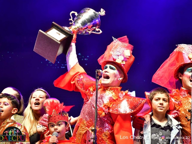 TEATRO-ENTREGA DE PREMIOS-02-1218